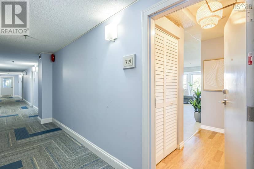 319 15 Knightsridge Drive — photo 5 of 31