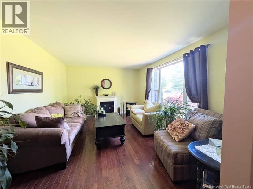 8 Fenton Street — photo 10 of 39