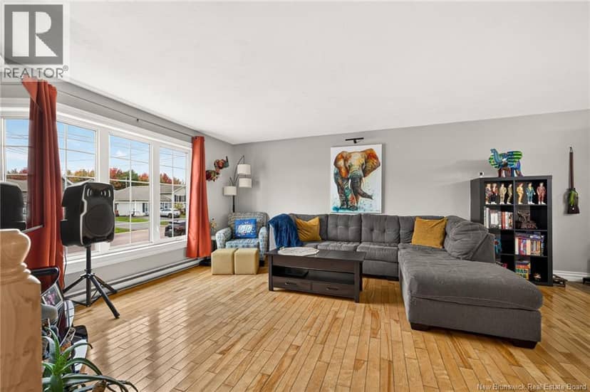 72 Devarenne Street — photo 5 of 34