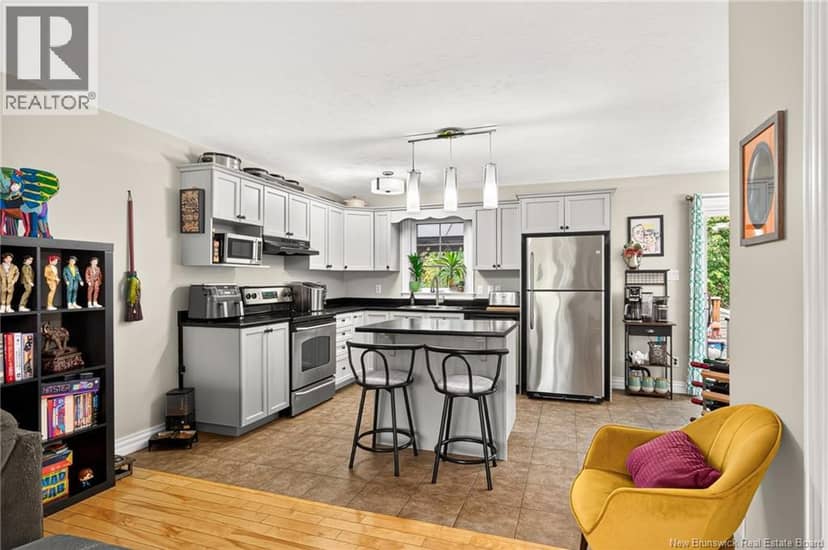 72 Devarenne Street — photo 8 of 34