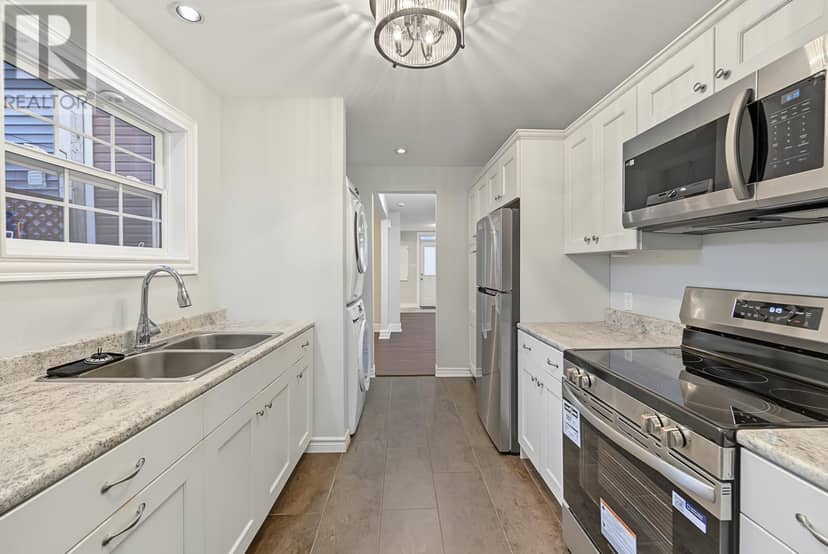 66 Colonial Street — photo 21 of 40