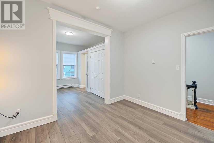 66 Colonial Street — photo 37 of 40