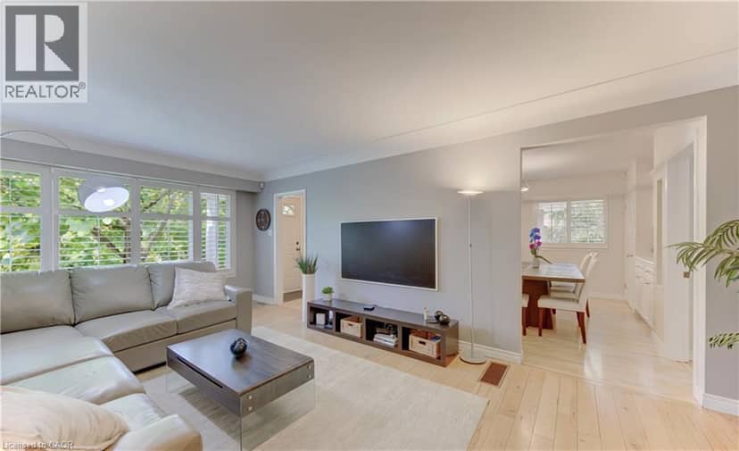 71 PINECREST Drive — photo 8 of 40