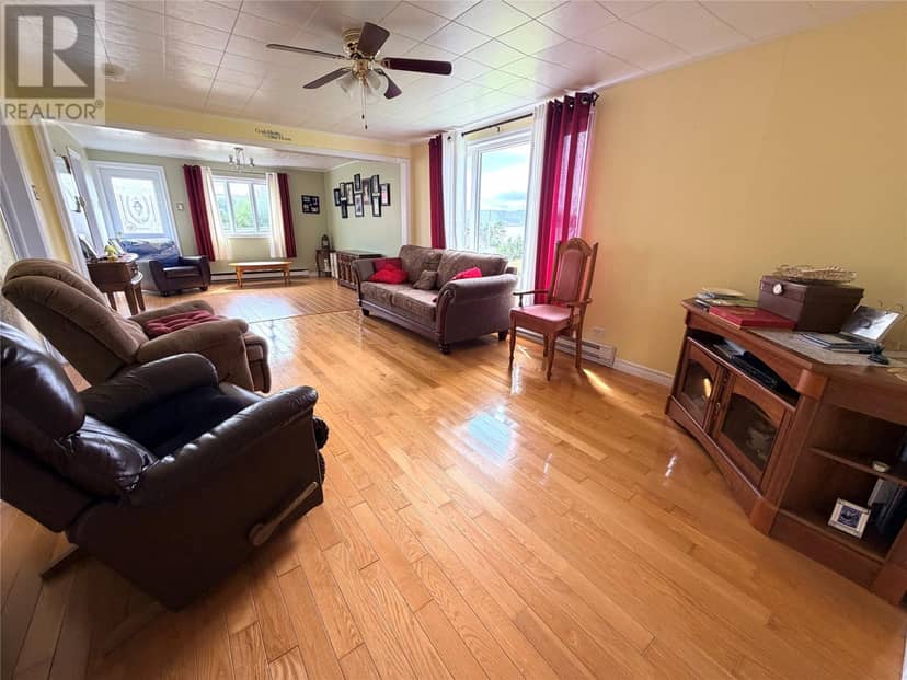 242 Main Street — photo 9 of 23