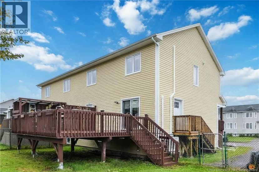 52 Coriander Street — photo 10 of 13
