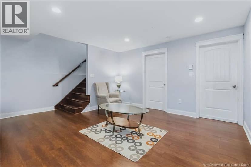 52 Coriander Street — photo 4 of 13