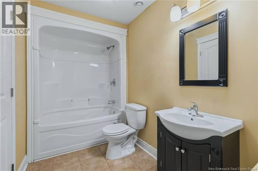 52 Coriander Street — photo 7 of 13