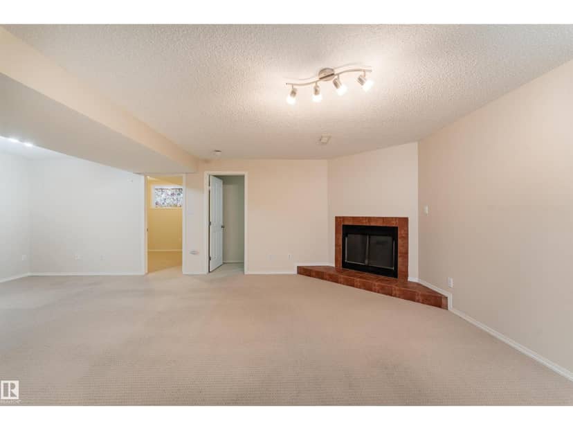 812 Barnes Link SW — photo 26 of 40