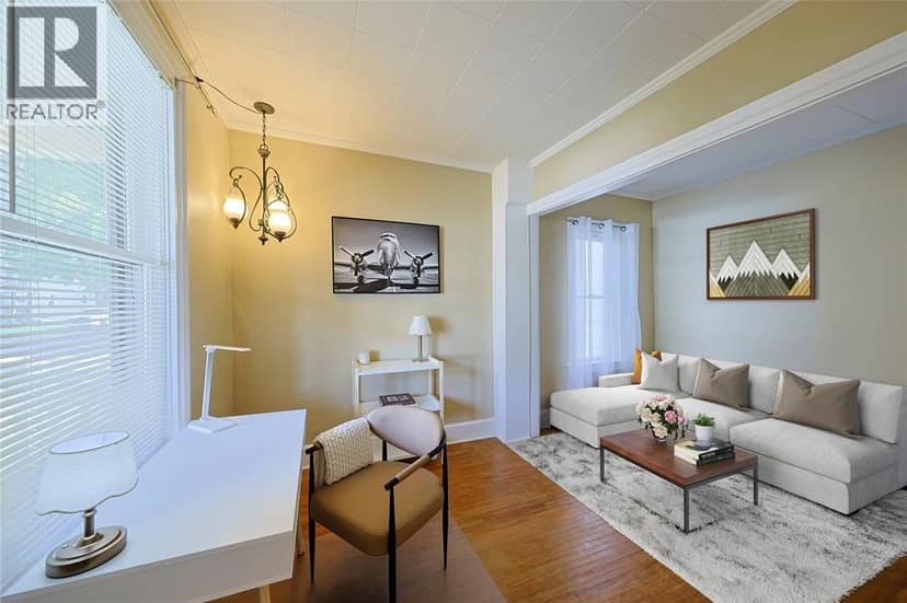 221 Bright STREET — photo 6 of 23