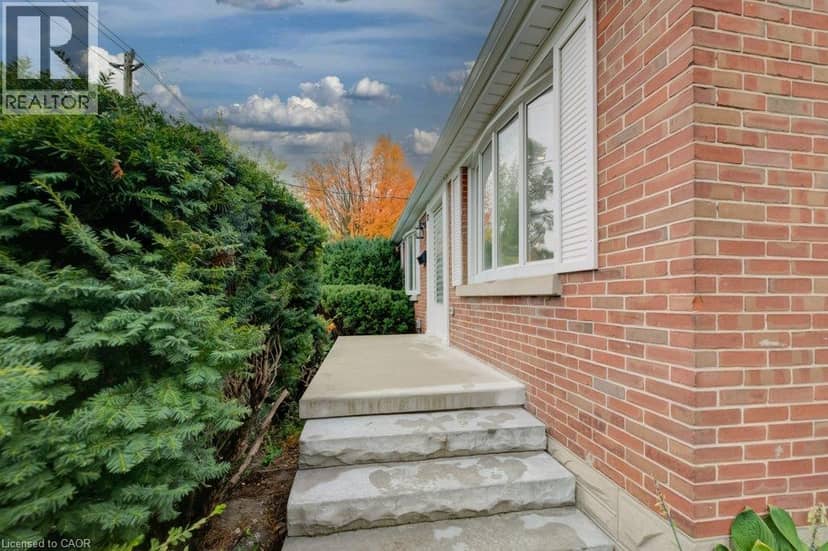 37 MARGARET Avenue N, Waterloo, photo 4