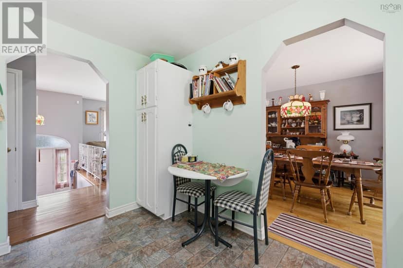 73 Wynn Castle Drive — photo 15 of 40