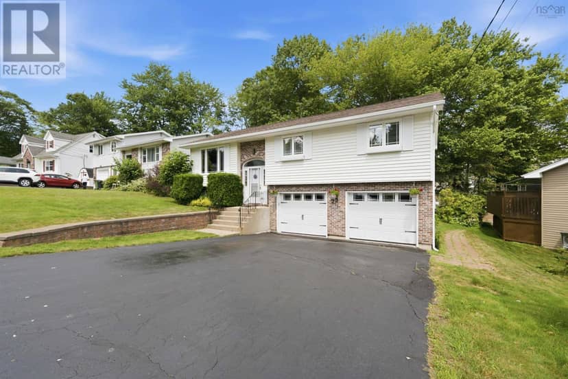 73 Wynn Castle Drive, Lower Sackville, photo 3