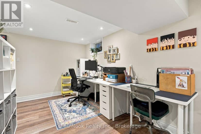 120 Admiral Road — photo 32 of 40