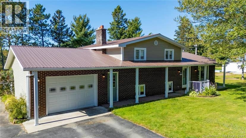 41 Manuel, Baie-Sainte-Anne