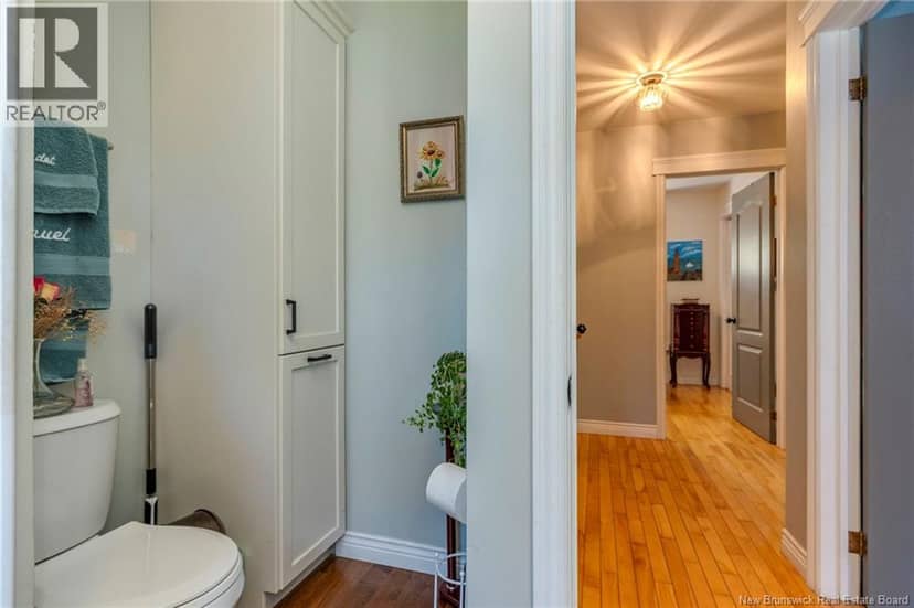 41 Manuel — photo 17 of 40