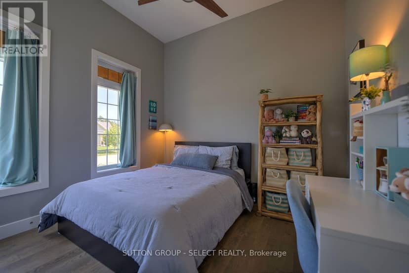 4 Brooklawn Drive — photo 16 of 40