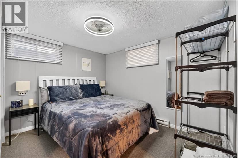 9 Magellan Drive — photo 12 of 40