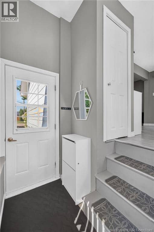 9 Magellan Drive — photo 16 of 40
