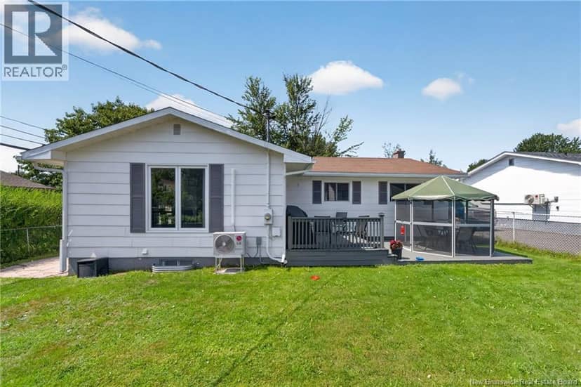 9 Magellan Drive — photo 3 of 40