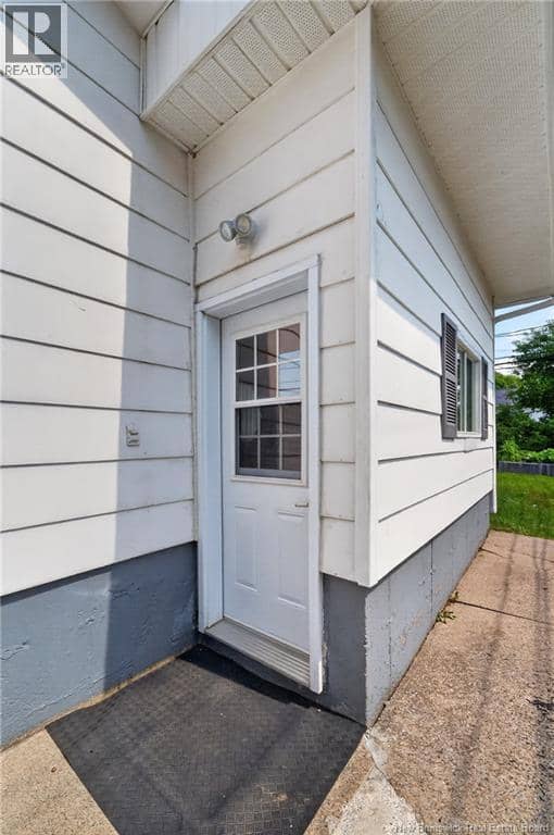 9 Magellan Drive — photo 4 of 40