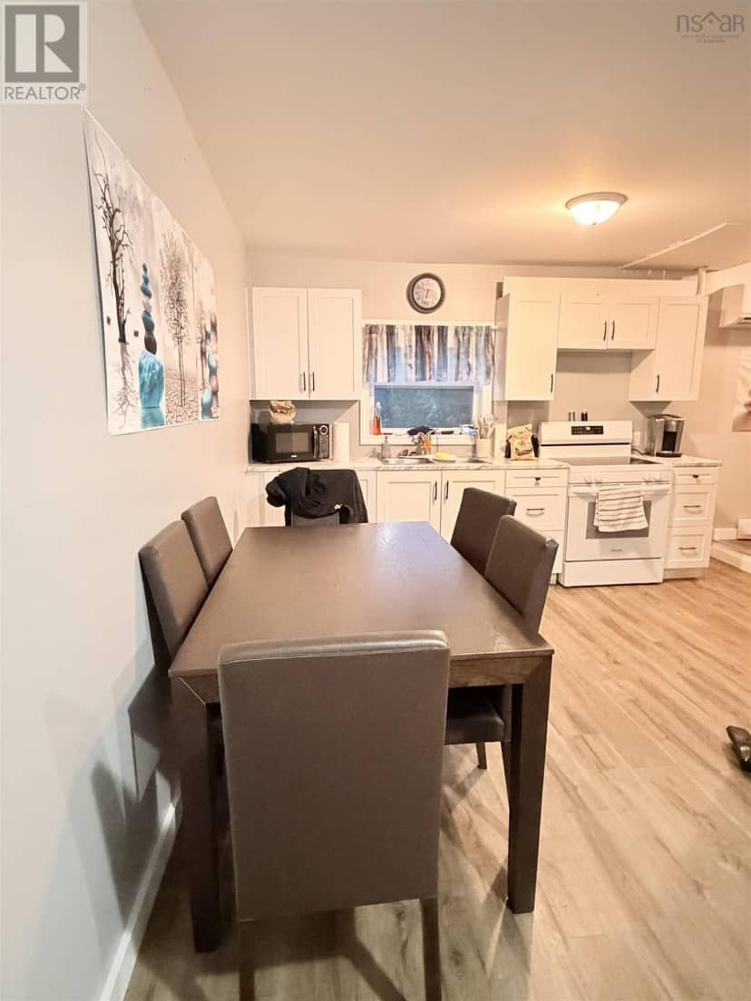 322 Main Street — photo 37 of 40