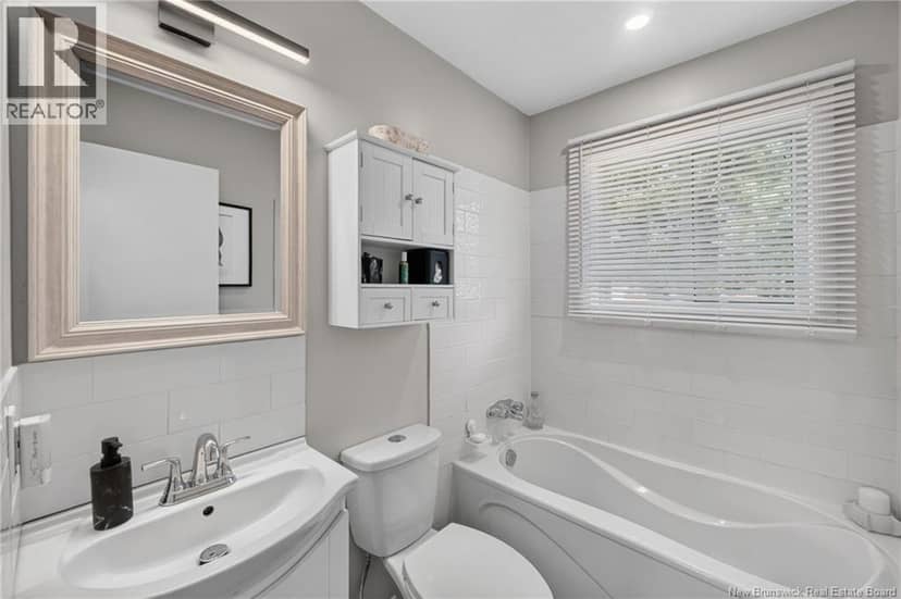 9 Magellan Drive — photo 30 of 40