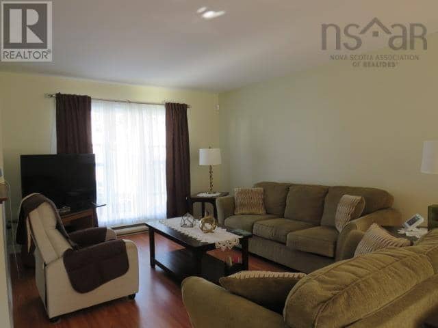 13 Florence Place Court, Lower Sackville, photo 4