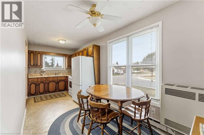 14 SAUER Avenue — photo 10 of 15