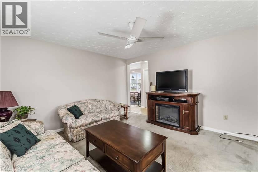 14 SAUER Avenue — photo 9 of 15