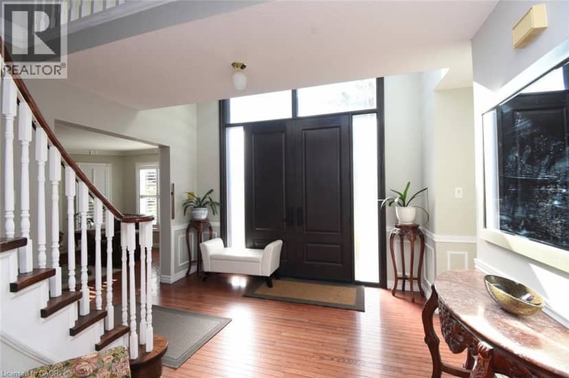 110 CITATION Crescent, Ancaster, photo 3