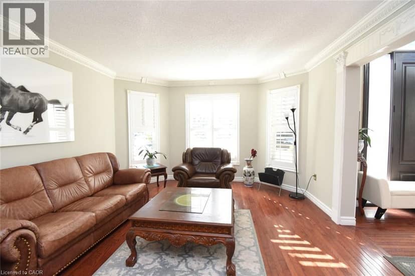 110 CITATION Crescent, Ancaster, photo 5