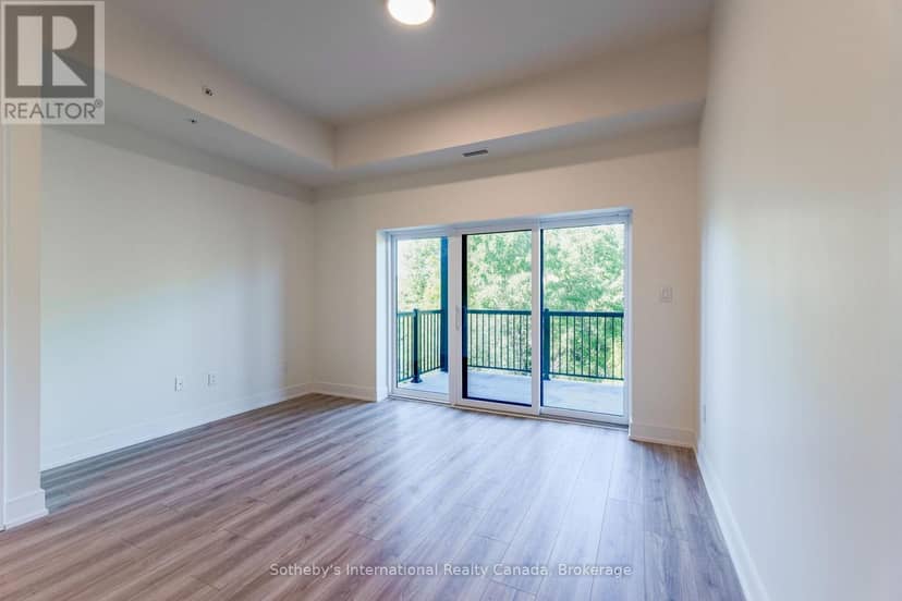 316 - 121 Mary Street — photo 13 of 40