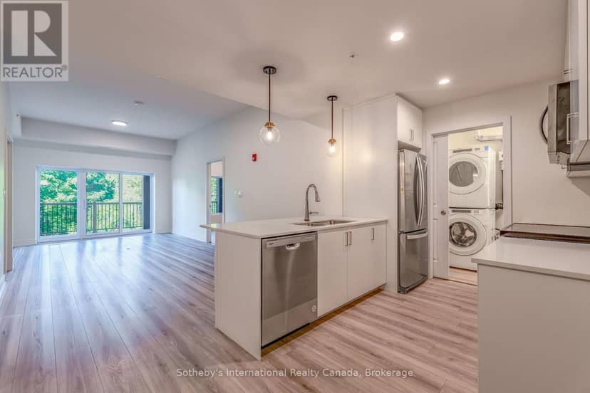 316 - 121 Mary Street, Clearview, photo 3