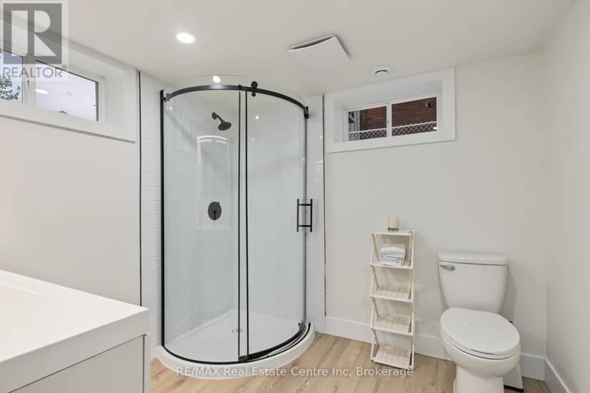 223 Margaret Avenue — photo 31 of 40