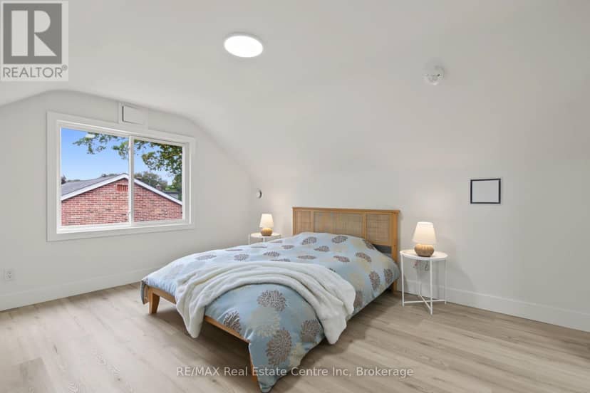 223 Margaret Avenue — photo 21 of 40