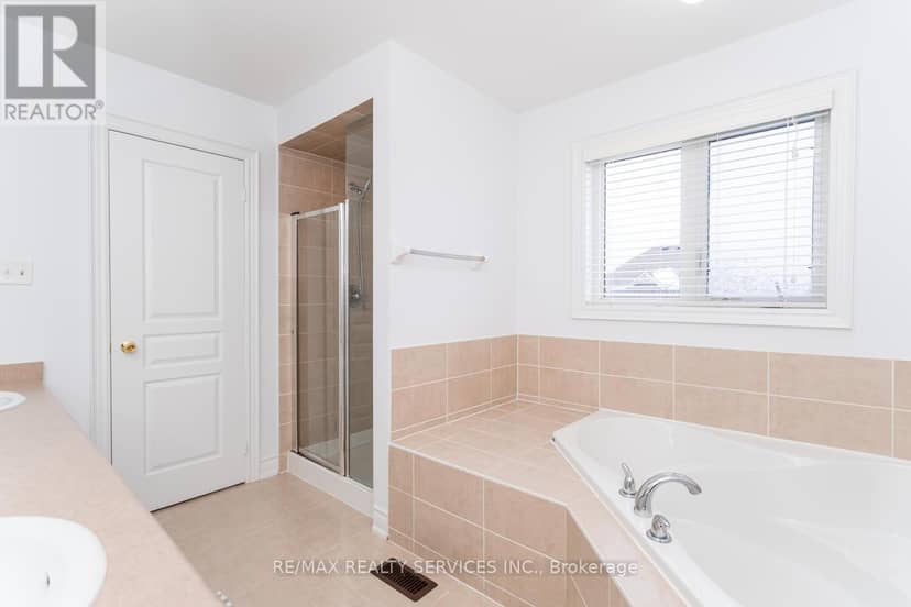 5452 Meadowcrest Avenue — photo 29 of 40