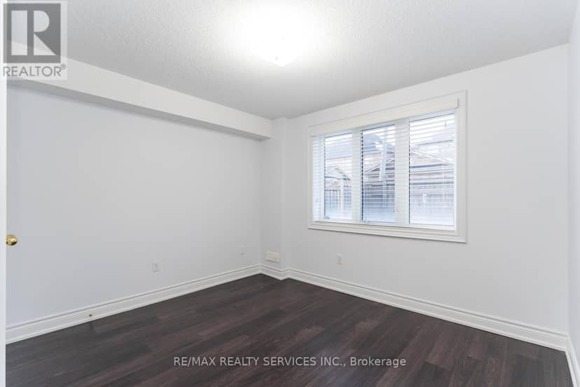 5452 Meadowcrest Avenue — photo 38 of 40