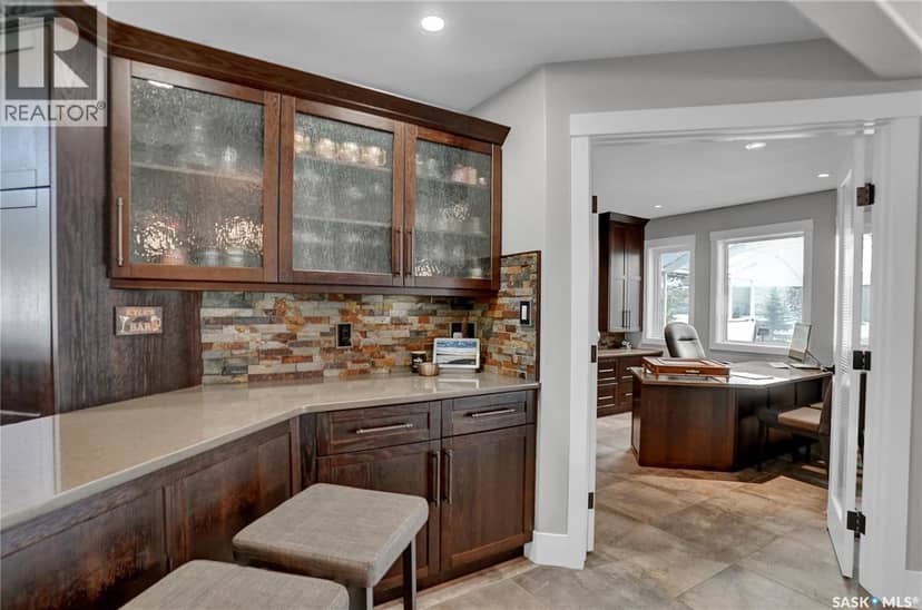 203 North Shore DRIVE — photo 16 of 40
