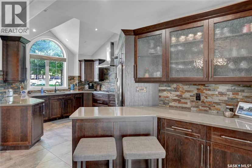 203 North Shore DRIVE — photo 17 of 40