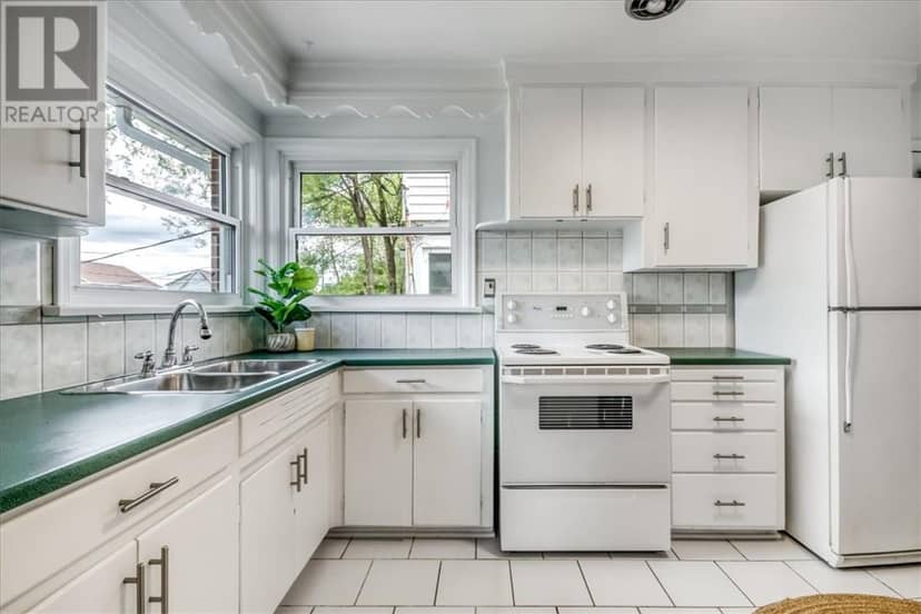 95 Hyland Drive — photo 6 of 40
