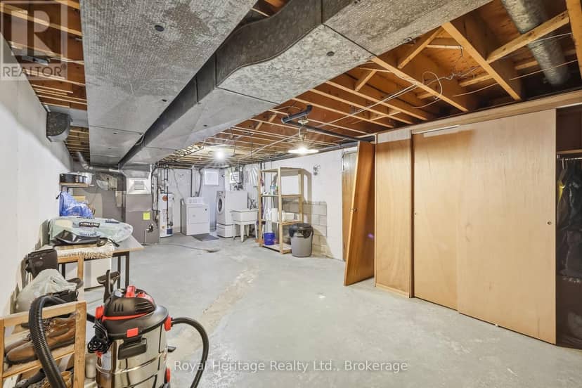 12 Simcoe Street — photo 23 of 28