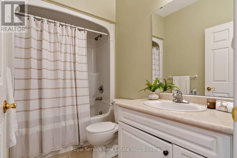 38 Finch Drive — photo 15 of 40