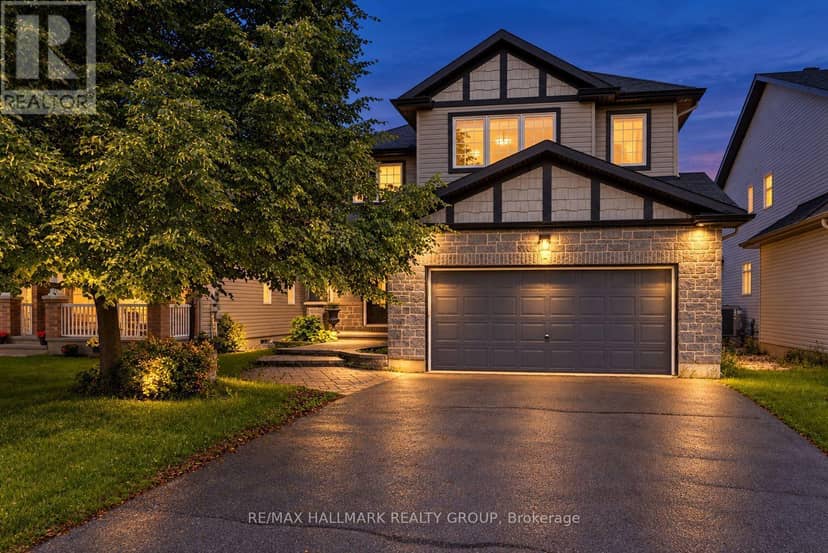 520 Mazari Crescent — photo 2 of 40
