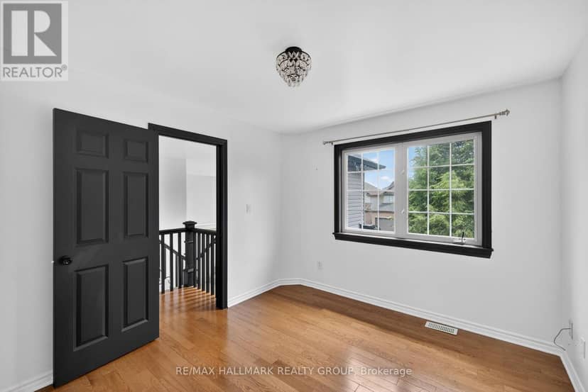 520 Mazari Crescent — photo 35 of 40