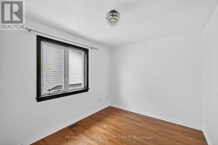 520 Mazari Crescent — photo 37 of 40