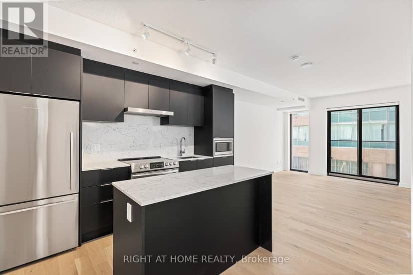 315 - 25 Richmond Street E — photo 10 of 22