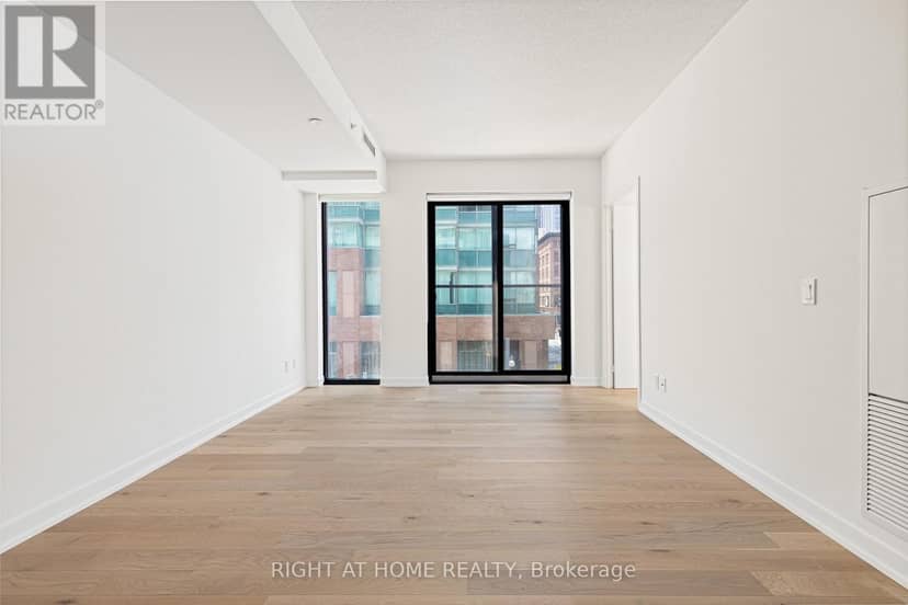 315 - 25 Richmond Street E — photo 9 of 22