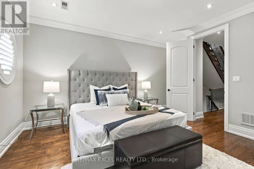 3004 Bayview Avenue — photo 17 of 36