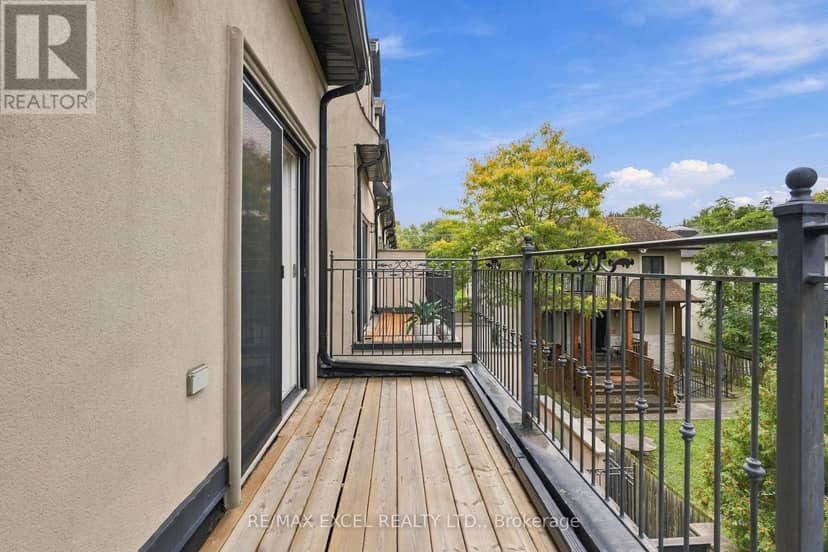 3004 Bayview Avenue — photo 23 of 36
