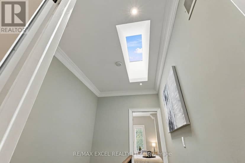 3004 Bayview Avenue — photo 28 of 36